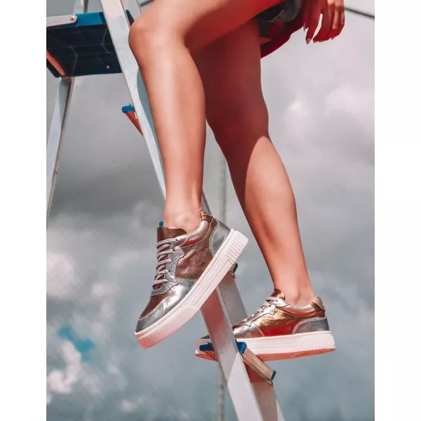 Sneakers Urbanas Premium: Elevando tu Estilo Casual