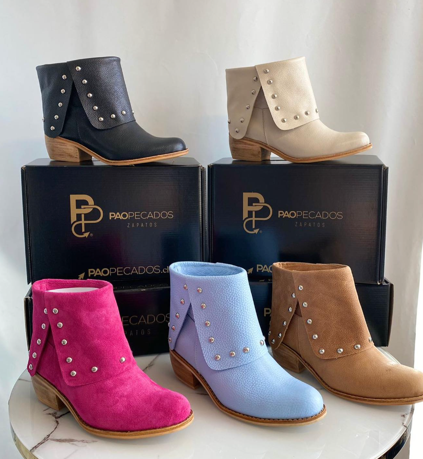 Botines sin Cierre: Elegancia Deslizante y Comodidad Inmediata