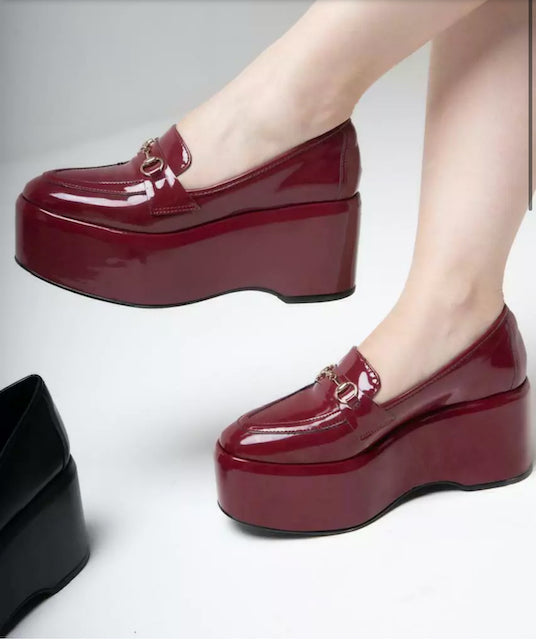 Mocasín Plataforma Fabiana: Estilo Elevado y Confort Total