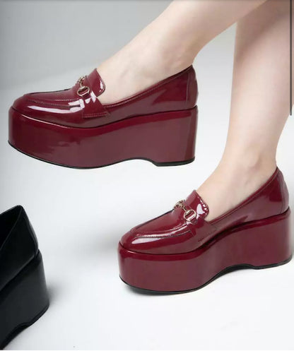 Mocasín Plataforma Fabiana: Estilo Elevado y Confort Total